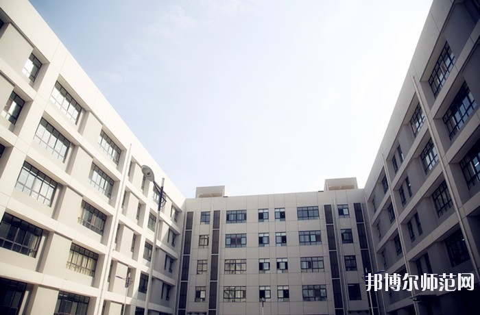 西安工業(yè)師范大學北方信息工程學院是幾本