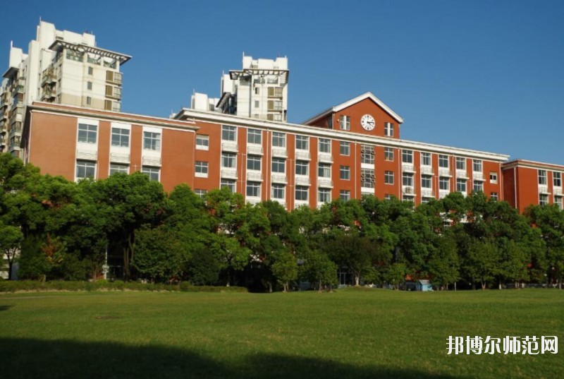 上海大學師范學院延長校區(qū)招生辦聯系電話