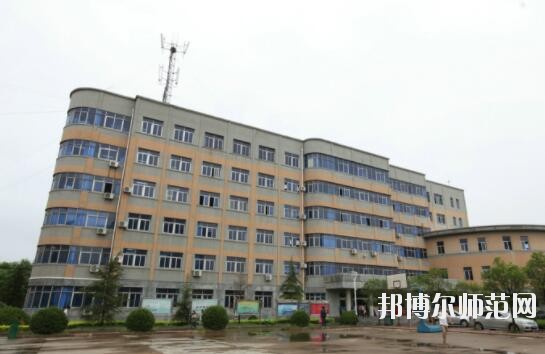 三門峽職業(yè)技術師范學院網站網址
