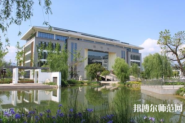 漢中職業(yè)技術師范學院網(wǎng)站網(wǎng)址