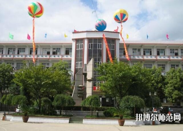 貴州畢節(jié)財貿幼兒師范學校2023年報名條件、招生對象