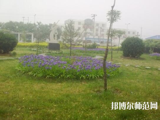 泊頭職教幼兒師范中心2018年報(bào)名條件、招生對(duì)象