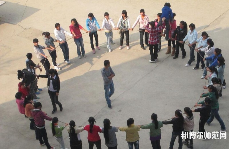 貴州甕安幼兒師范中等職業(yè)技術(shù)學(xué)校2020年招生辦聯(lián)系電話(huà)