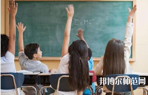 貴州初中生上幼師學(xué)校好嗎