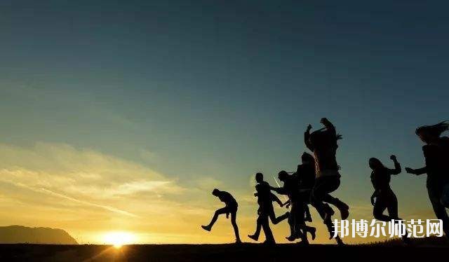 甘肅初中生能學幼師學校嗎