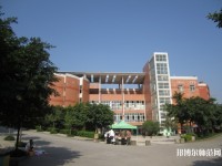 昆明2021年中專幼師學(xué)?？梢钥即髮? /><b>昆明2021年中專幼師學(xué)校可以考大專嗎</b><span>2020-12-17 10:48</span><p>中專幼師學(xué)?？梢钥即髮?初中畢業(yè)后，很多同學(xué)由于許多方面的原因沒有選擇就讀高中，而是選擇了就讀職業(yè)院校，而在職業(yè)院校中</p></a></li>
            <li><a href=
