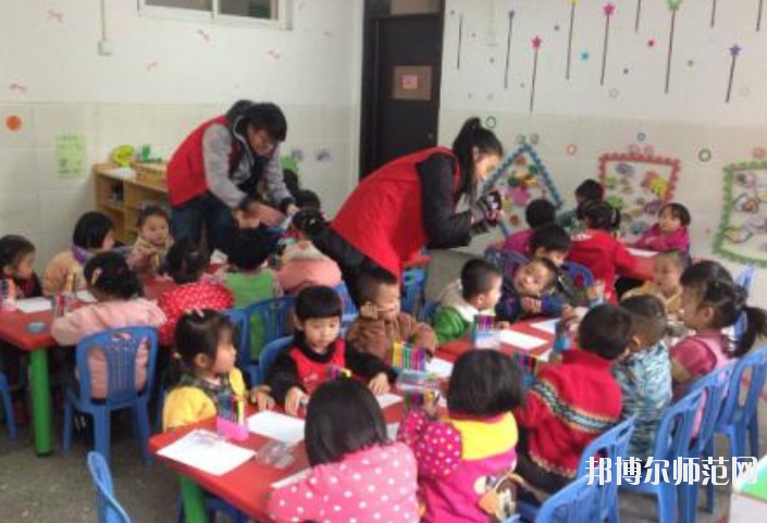 滄州2021年現(xiàn)在讀什么幼師學校好