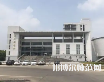 安徽大學(xué)師范學(xué)院龍河校區(qū)2023年報(bào)名條件、招生要求、招生對(duì)象