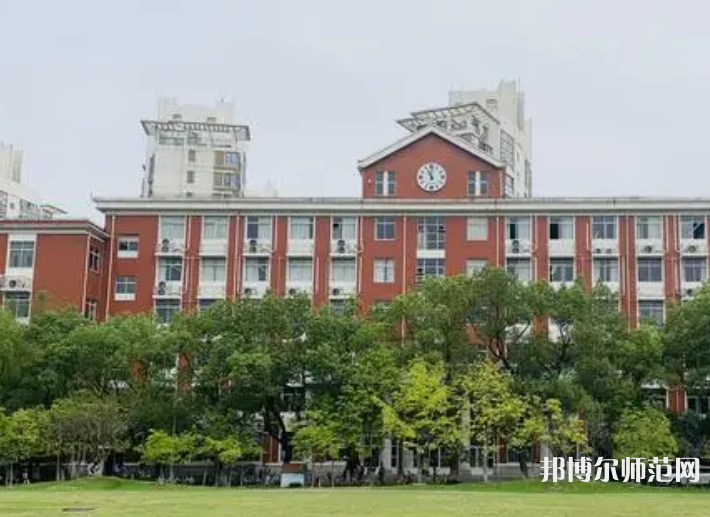 上海大學(xué)師范學(xué)院延長校區(qū)2023年怎么樣、好不好