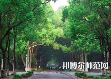 2023年華中師范大學(xué)報(bào)名條件、招生對(duì)象