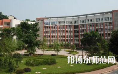 2023年重慶市江津區(qū)師范進修學(xué)校報名條件、招生對象